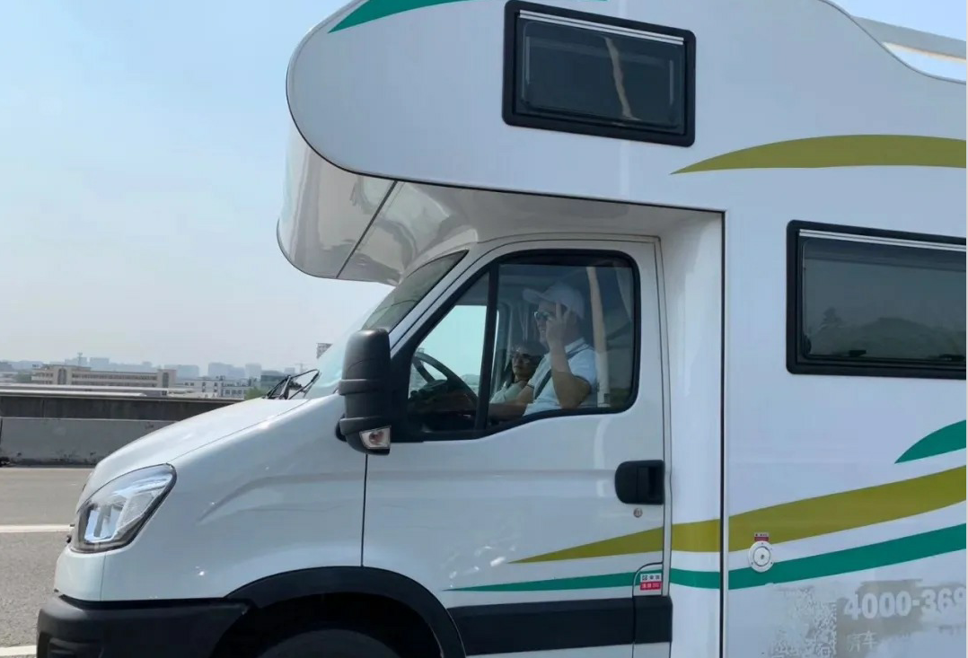 Самоуправляваща се обиколка на VTC Team RV през 2020 г.!